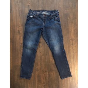 Old Navy Curvy Profile Jeans